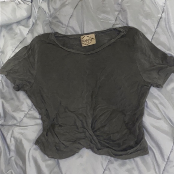 crop top - Picture 2 of 6